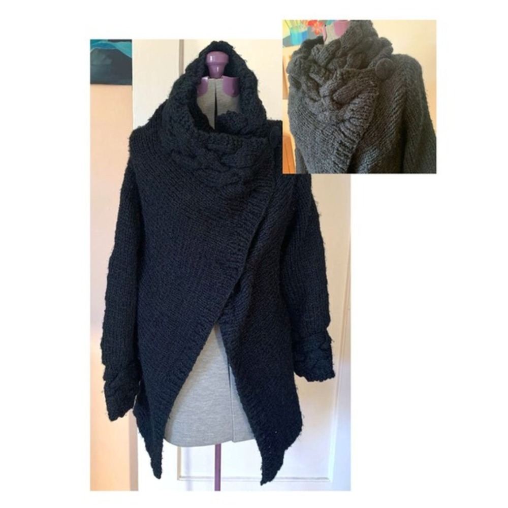 Oveja Negra Handknit Wool‎ Silk Blend Black Chunky Wrap Cardigan Sweater